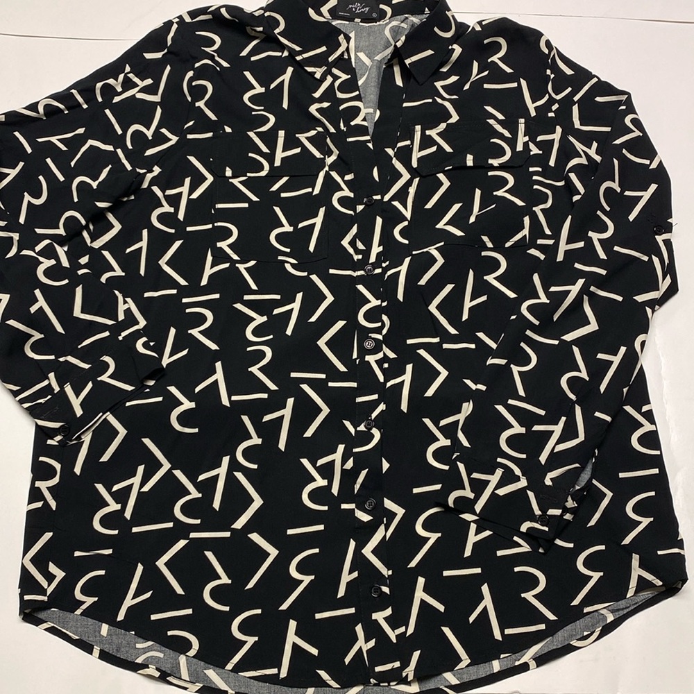 Milk & Honey long sleeved graphic all over print blouse